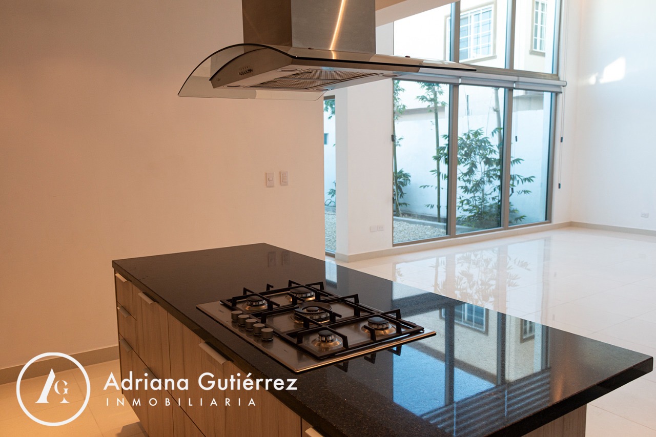 COCINA 3 PASEO DEL BOSQUE