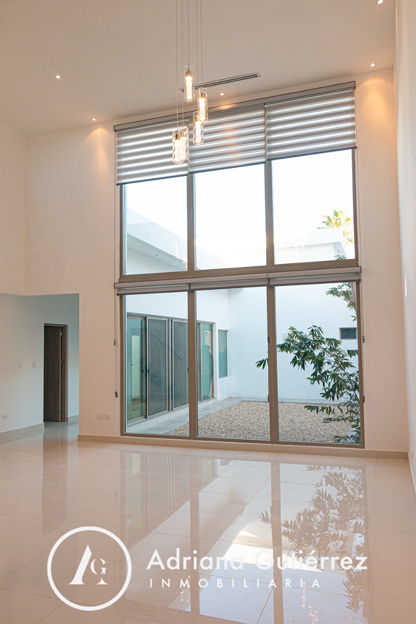 DOBLE ALTURA PASEO DEL BOSQUE