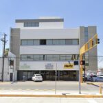 AMPLIO LOCAL DE 180 MTS EN EDIFICIO TRIUNFO EN 2DO PISO