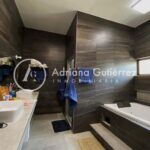 Residencia estilo contemporáneo en Misión de los Lagos