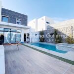 Residencia estilo contemporáneo en Misión de los Lagos