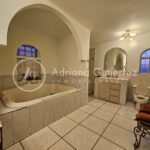 CASA LUXURY DE 1 PISO EN VENTA EN HACIENDA RESIDENCIAL