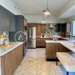 RESIDENCIA EN FRACCIONAMIENTO CON CASA CLUB Y GIMNASIO