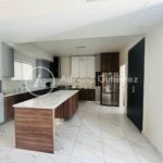 CASAS NUEVAS CERCA DE AV. A.J.BERMÚDEZ