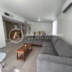 CASA DE 1 PLANTA EN ESQUINA CON ALBERCA