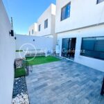 CASA AMUEBLADA FRENTE A PARQUE EN TOSSA RESIDENCIAL