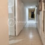 CASA DE 1 PLANTA CON AMPLIO PATIO CERCA DE ¨LA CURVA¨