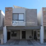 CASA EQUIPADA Y AMUEBLADA EN VENTA EN TOSSÁ RESIDENCIAL