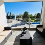 CASA EN VENTA EN ESQUINA, FRENTE A PARQUE